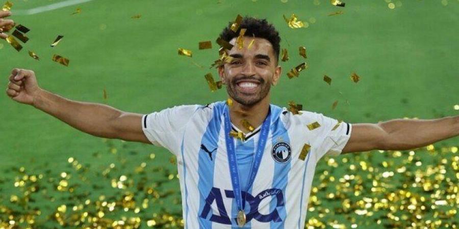 عرض عراقي لنجم بيراميدز - تواصل نيوز