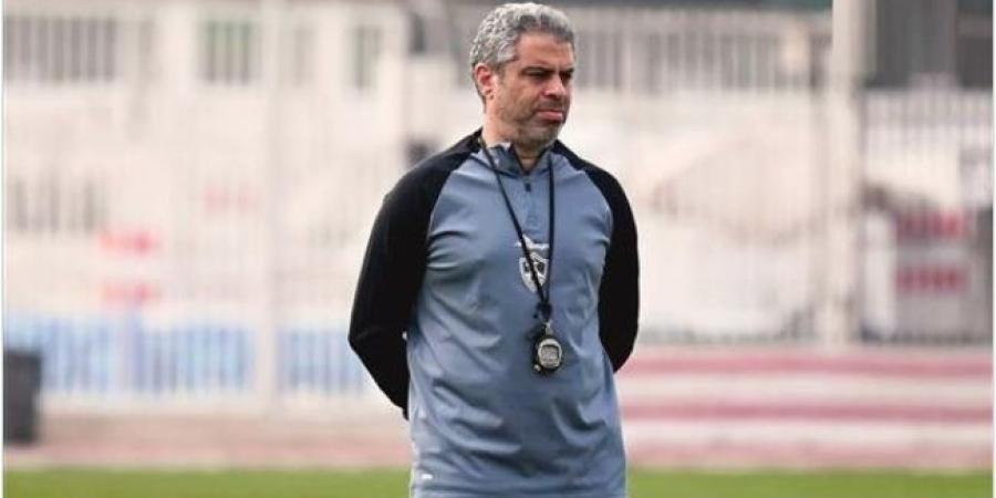 معتمد جمال يعقد جلسة مع لاعبي الزمالك قبل مواجهة المصري في الكونفدرالية - تواصل نيوز