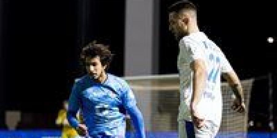 نيوم ضد الهلال.. نيوم يتقدم على الهلال في الشوط الأول بهدف البريك في الدوري السعودي - تواصل نيوز