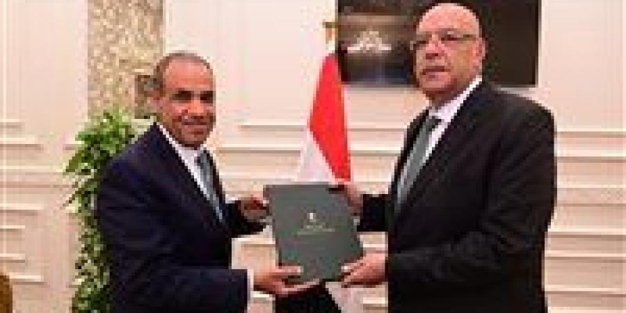 المستشار هشام بدوي رئيس مجلس النواب يستقبل وزير الخارجية..ويُشيد بأداء الدبلوماسية المصرية - تواصل نيوز
