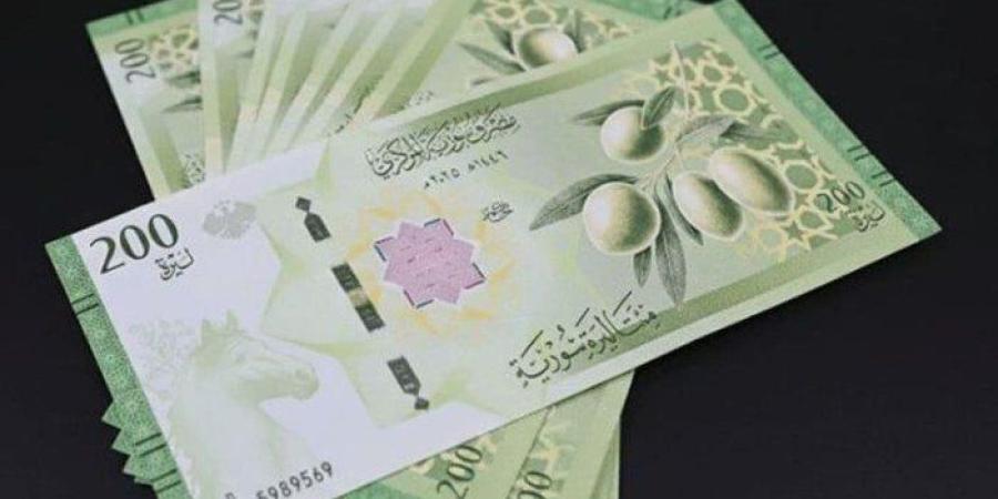 الليرة تفاجئ الجميع.. سعر الدولار في سوريا اليوم الإثنين 19 يناير 2026 - تواصل نيوز