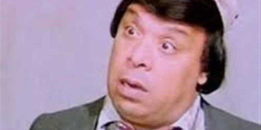 نصف قرن من صناعة السعادة.. وحيد سيف الحاضر بـ «القفشات» الكوميدية والبهجة - تواصل نيوز