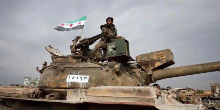 تطورات الأحداث في سوريا.. الجيش ينتشر في عدد من المناطق بشمال وشرق البلاد - تواصل نيوز