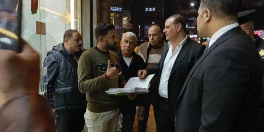 حملات موسعة لضبط المحال والإشغالات في «بنها والقاهرة والجيزة» - تواصل نيوز