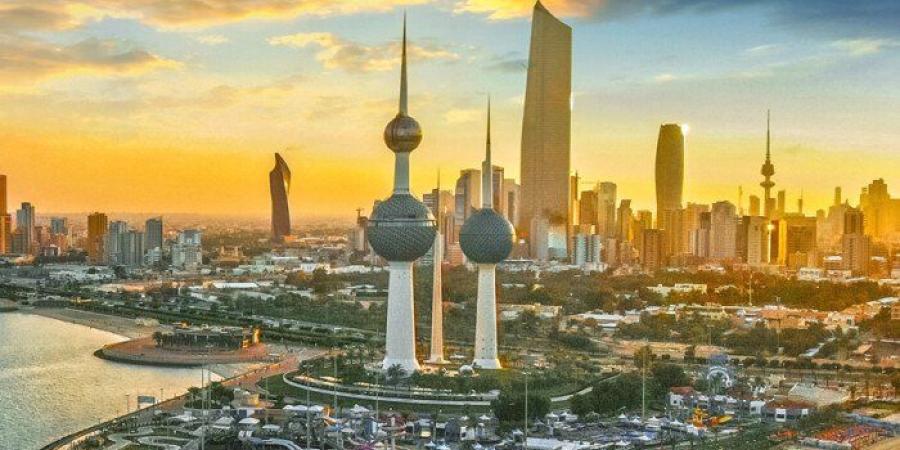 طقس الكويت المتوقع اليوم الأحد.. شديد الحرارة نهاراً ومائل للحرارة ليلاً - تواصل نيوز