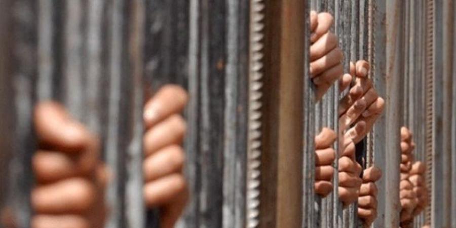 ضبط متهمين بانتحال صفة موظفين بمحافظة القاهرة للنصب على المواطنين - تواصل نيوز