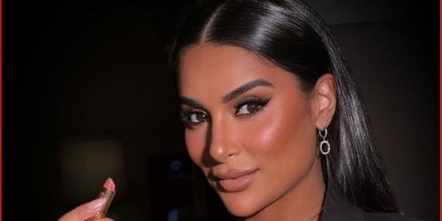 جوري بكر تشعل السوشيال ميديا في أحدث ظهور على البحر - تواصل نيوز