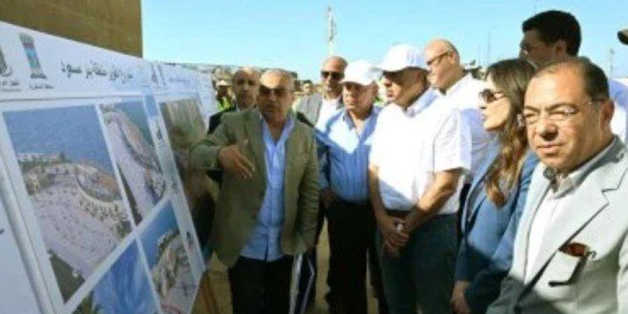 رئيس الوزراء يتفقد أعمال تطوير منطقة بئر مسعود بـ«ميامي» - تواصل نيوز