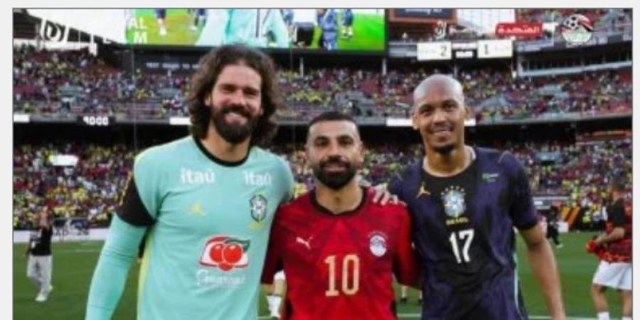 لقاء استثنائي يعيد أمجاد ليفربول.. محمد صلاح يجتمع مع أليسون وفابينيو - تواصل نيوز