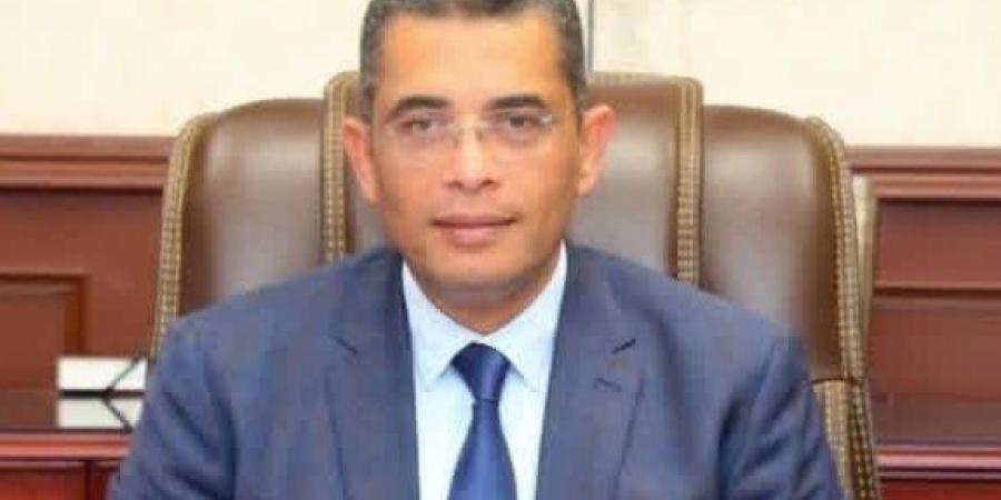 محافظ البحر الأحمر يوجه بسرعة الاستجابة لشكوى مواطن بشأن محول كهرباء بالغردقة - تواصل نيوز