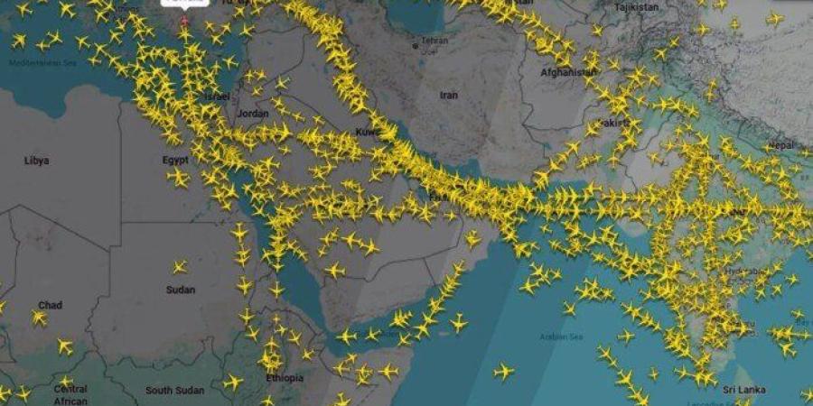 إيران تعلن إعادة فتح مجالها الجوي ورفع جميع القيود على الطيران - تواصل نيوز