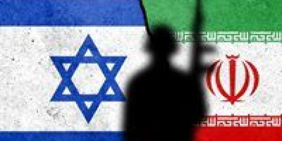 تصعيد صاروخي متبادل.. الحرس الثوري الإيراني يستهدف منشآت بتروكيماوية في حيفا وإغلاق للأجواء في طهران - تواصل نيوز
