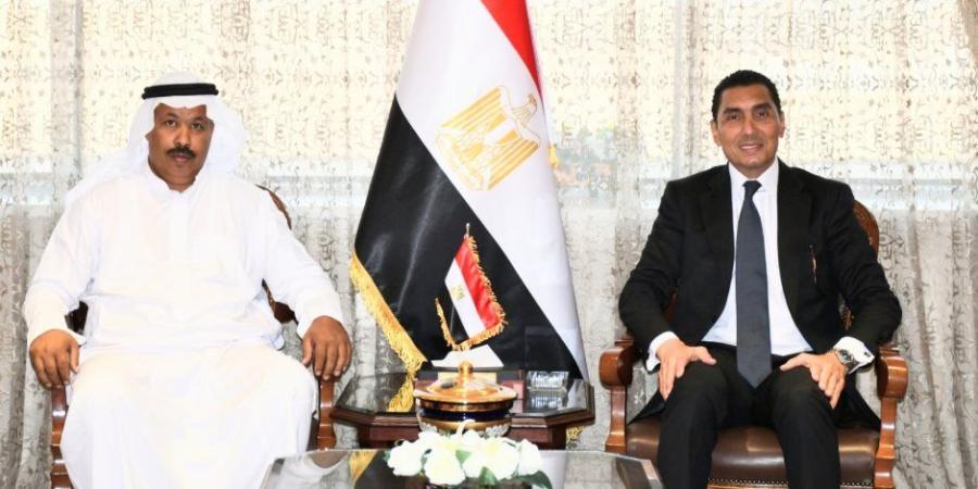 وزير الشباب والرياضة يبحث مع رئيس الاتحاد المصري للهجن خطة البطولات والفعاليات المقبلة - تواصل نيوز