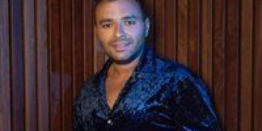 ربنا يبعد عنك شر الناس.. والدة رامي صبري تدعمه بعد طرح أغنيته الجديدة - تواصل نيوز