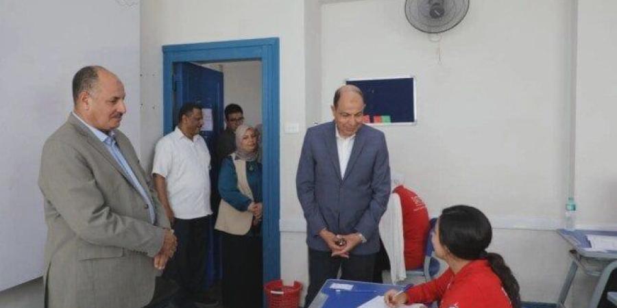 ​خلال جولة ميدانية.. محافظ المنيا يؤكد: التعليم الفني قاطرة التنمية ولا تهاون في انضباط الامتحانات - تواصل نيوز