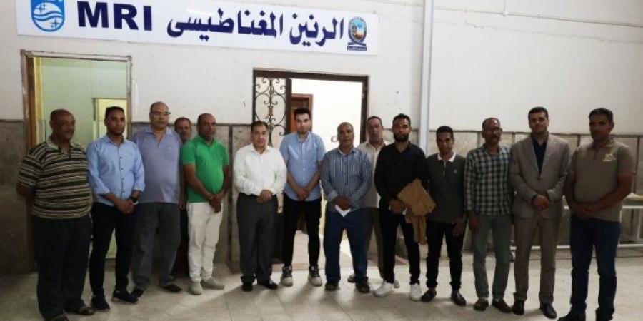 رئيس جامعة قنا يتفقد وحدة الرنين المغناطيسي بالمستشفى الجامعي بالمعبر ويوجه بزيادة طاقتها الاستيعابية - تواصل نيوز