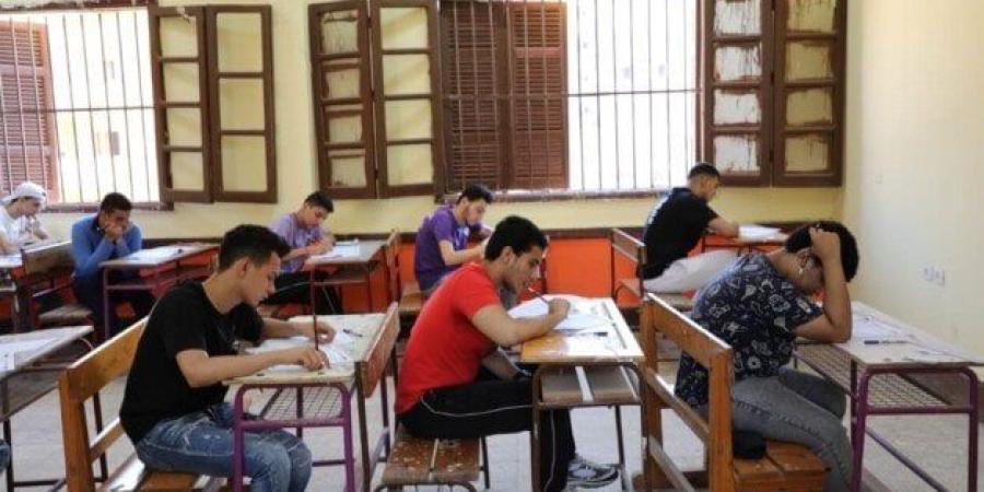 بسبب محاولة تسريب.. تأجيل امتحان الهندسة للشهادة الإعدادية بالإسكندرية للفترة الثانية - تواصل نيوز