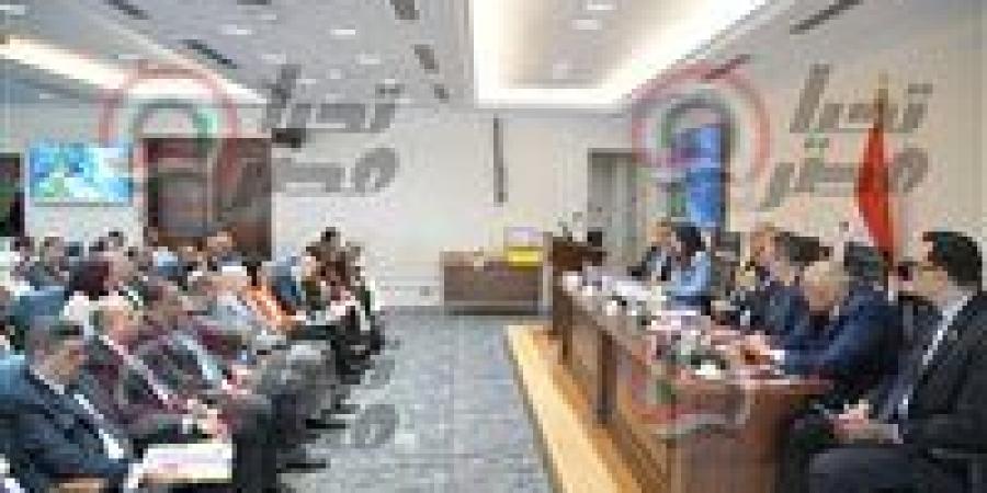بيجيلي مكالمات بشكل مستمر من مسوقيين عقاريين.. وزيرة الإسكان تعلن من البرلمان تشريع جديد للقضاء على فوضى التسويق العقاري - تواصل نيوز