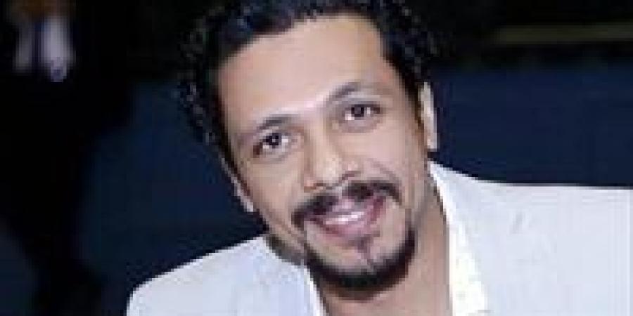 قبل الاستقرار على حمزة العيلي.. نجوم رشحهم الجمهور لتجسيد مسيرة مصطفى محمود - تواصل نيوز