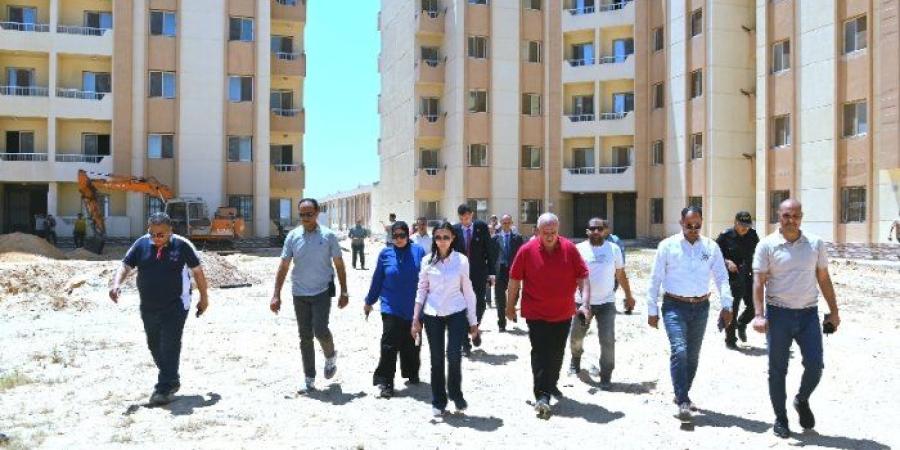 محافظ البحيرة تتفقد عددًا من المشروعات القومية والخدمية في حوش عيسي - تواصل نيوز