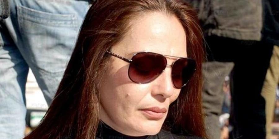 «فنان مصري كبير».. شريهان تنعى عبد العزيز مخيون بكلمات مؤثرة - تواصل نيوز