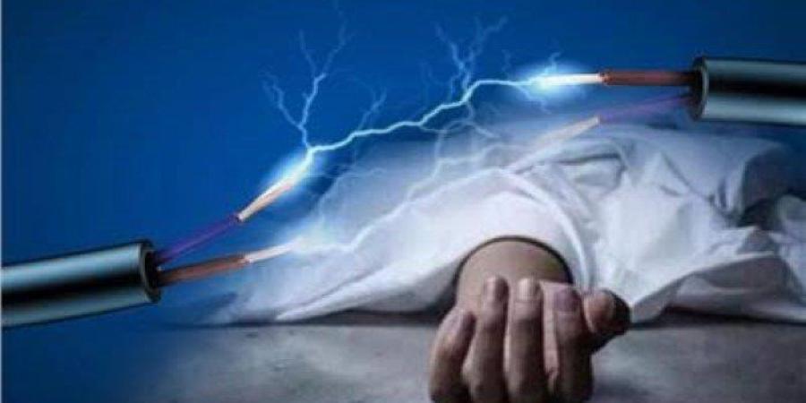 «الكهرباء صعقته».. وفاة شاب أثناء محاولة سرقة أسلاك كهربائية بالسلام - تواصل نيوز