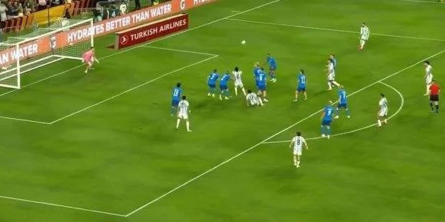 الأرجنتين تضرب أيسلندا بثلاثية وتؤكد جاهزيتها للدفاع عن لقب كأس العالم - تواصل نيوز
