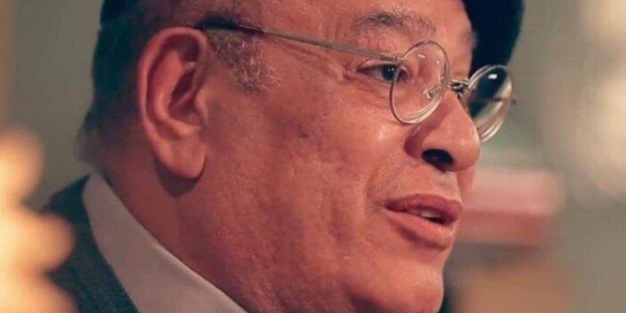 «ضحكتك في الجنة يا زيزو».. صلاح عبد الله يعنى عبد العزيز مخيون - تواصل نيوز