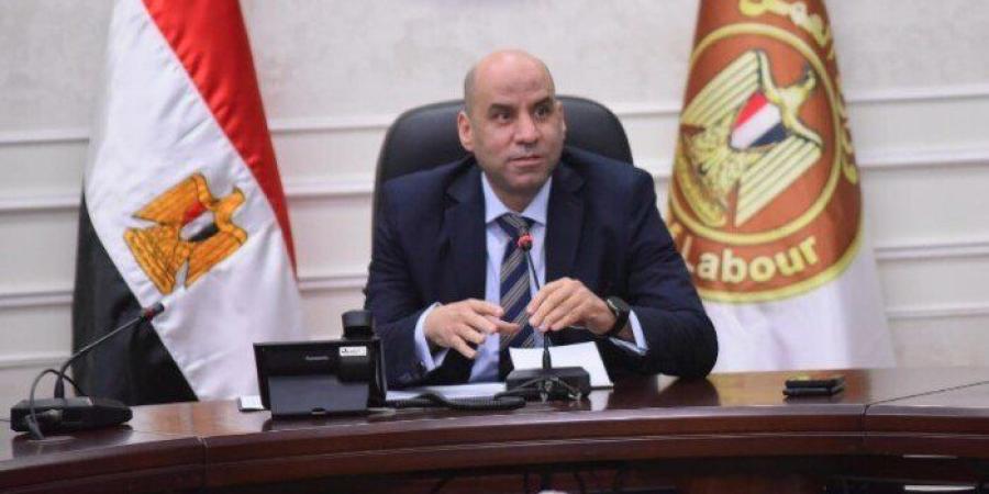 وزير العمل يكشف موعد إجازة رأس السنة الهجرية للعاملين بالقطاع الخاص | تفاصيل - تواصل نيوز