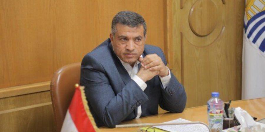 محافظ قنا: صرف مستحقات مزارعي قصب السكر المتأخرة خلال 15 يومًا - تواصل نيوز