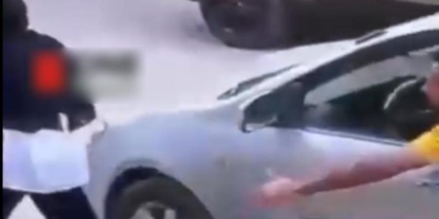 ضبط قائد سيارة تحرش بفتاة في أحد شوارع الجيزة بعد تداول فيديو للواقعة - تواصل نيوز