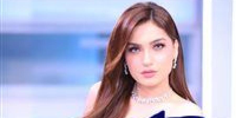 ياسمين عز: محمد صلاح بيلبس كاب عشان يحبس أفكاره وخلي بالك جوزك يسيح في الحر - تواصل نيوز