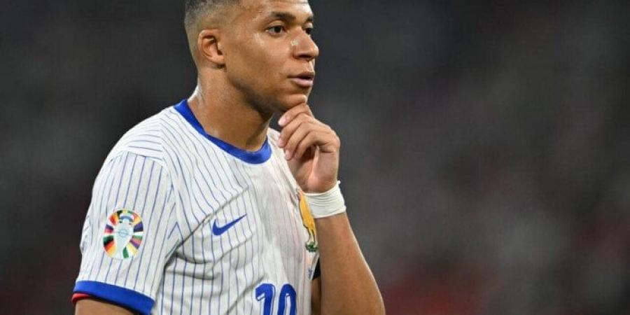 مبابي قبل مواجهة السنغال: لا أعلم من بطل إفريقيا حتى الآن.. وكأس العالم أهم من الأرقام القياسية - تواصل نيوز