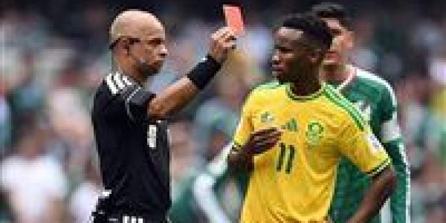 3 بطاقات حمراء في افتتاح كأس العالم 2026.. رقم تاريخي يحدث لأول مرة منذ 1930 - تواصل نيوز