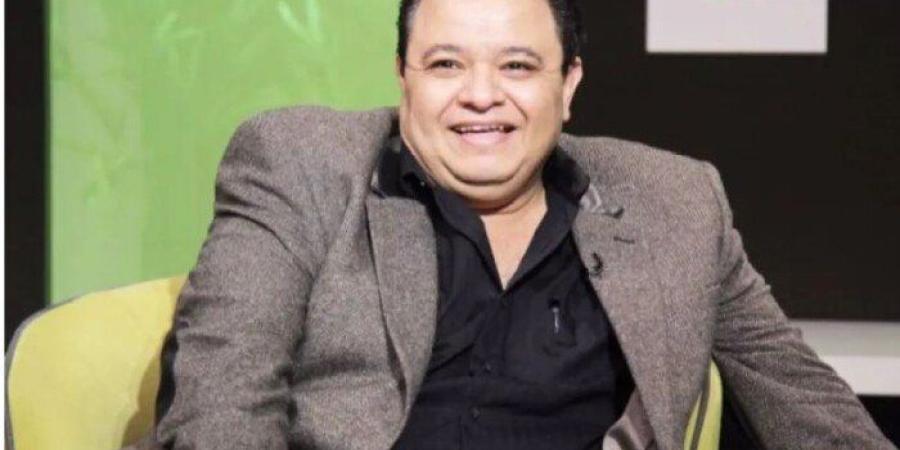 خالد جلال: إعداد العرض المسرحي قد يستغرق عامًا كاملًا.. وتعلمت طريقتي من كرم مطاوع - تواصل نيوز