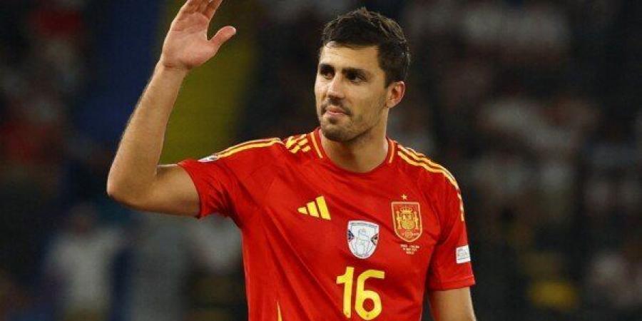 رودري يغلق باب ريال مدريد: مستقبلي مع مانشستر سيتي.. ومستعد لبيع الكرة الذهبية مقابل كأس العالم - تواصل نيوز