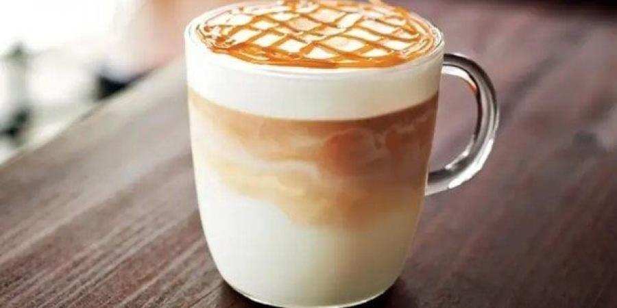 طريقة عمل آيس لاتيه في المنزل.. خطوات التحضير - تواصل نيوز