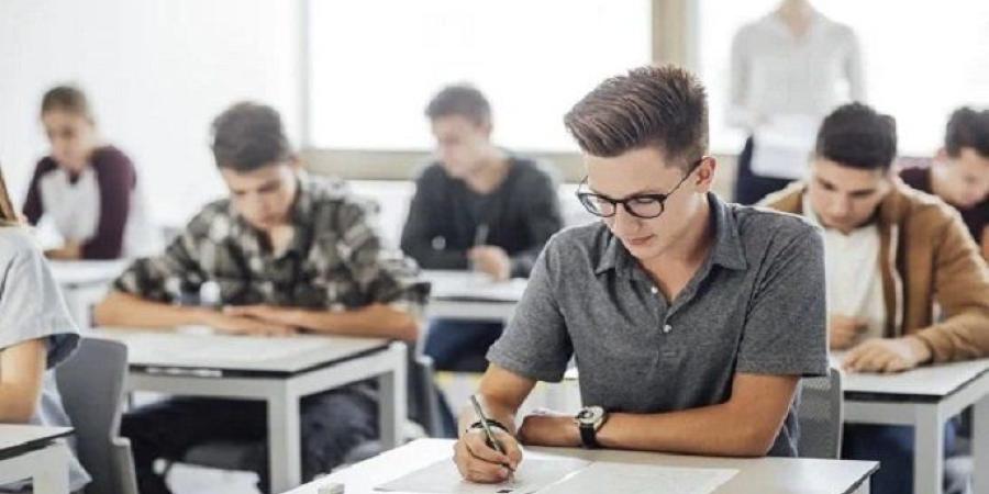 غدا.. تلقي طلبات الاعتذار عن المشاركة في أعمال امتحانات الثانوية العامة 2026 - تواصل نيوز