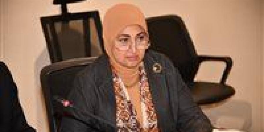 ثريا البدوي تتقدم بطلب إحاطة للحكومة لوضع ضوابط للتعامل مع محتوى مواقع التواصل الاجتماعي - تواصل نيوز