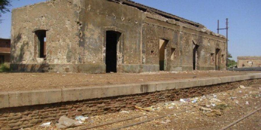 محطة نجع حمادي القديمة.. شاهد يوثق بدايات السكك الحديدية بصعيد مصر وفرصة للسياحة التراثية - تواصل نيوز