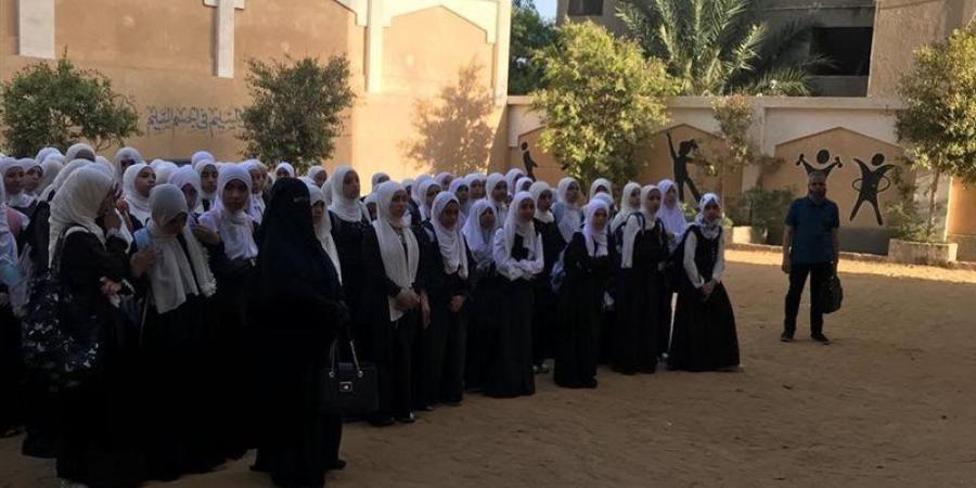 انتظام الدراسة بمعاهد الفيوم الأزهرية، رئيس المنطقة وقوافل المتابعة يتفقدون العملية التعليمية - تواصل نيوز