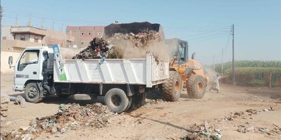 انطلاق حملات نظافة مكبرة لتمهيد الطرق وتيسير حركة المواطنين بأسيوط - تواصل نيوز