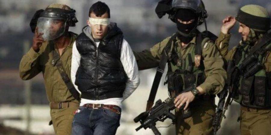 قوات الاحتلال تشن حملة اعتقالات واقتحامات جنوب الخليل - تواصل نيوز