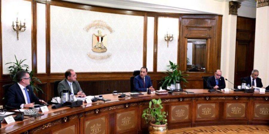 «مدبولي» يناقش محاور العمل الاقتصادي للفترة المقبلة ويستعرض الاستعدادات للمؤتمر المرتقب - تواصل نيوز
