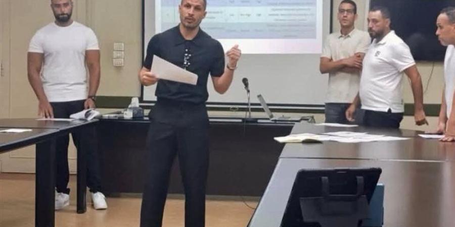 طارق حامد نجم الزمالك السابق يحصل على دبلومة الإدارة الرياضية من "فيفا" - تواصل نيوز