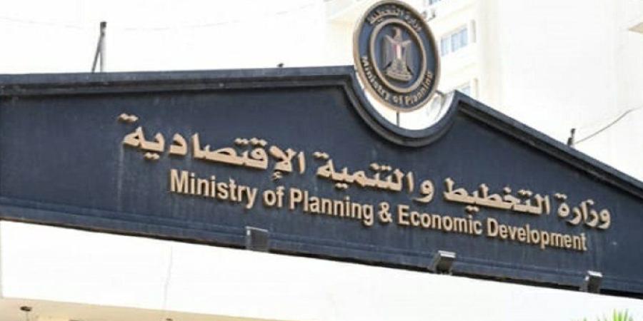 التخطيط: تراجع نسبة البطالة إلى 5.8% في الربع الثاني لـ 2026.. وقوة العمل تتجاوز 35.6 مليون - تواصل نيوز