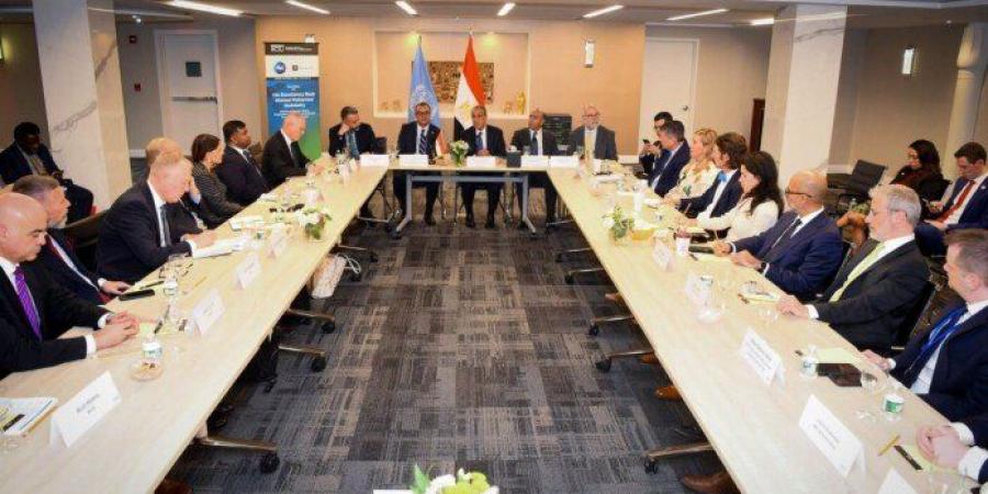 وزير الخارجية يشارك في مائدة مستديرة مع مجلس أعمال التفاهم الدولي BCIU - تواصل نيوز