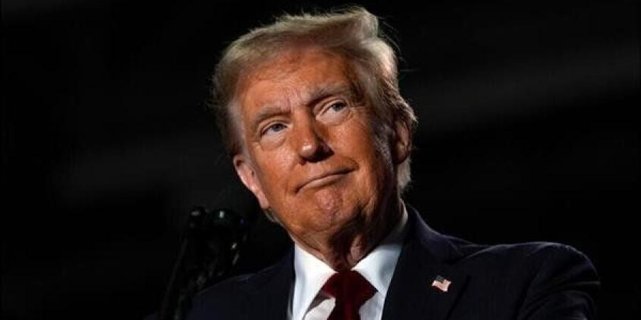 الرئيس الأمريكي والإعلام.. ترامب يتحدث بلا صوت و4 شبكات كبرى تقاطع أخباره - تواصل نيوز