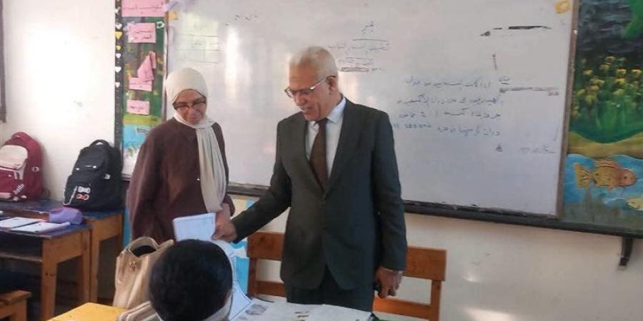مدير تعليم الإسماعيلية يتفقد مدرسة الإسراء والمعراج الإعدادية - تواصل نيوز
