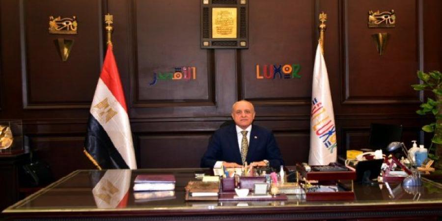 إلزام المحال بالأقصر بحاويات مخلفات 240 لترًا للحفاظ على المظهر الحضاري - تواصل نيوز